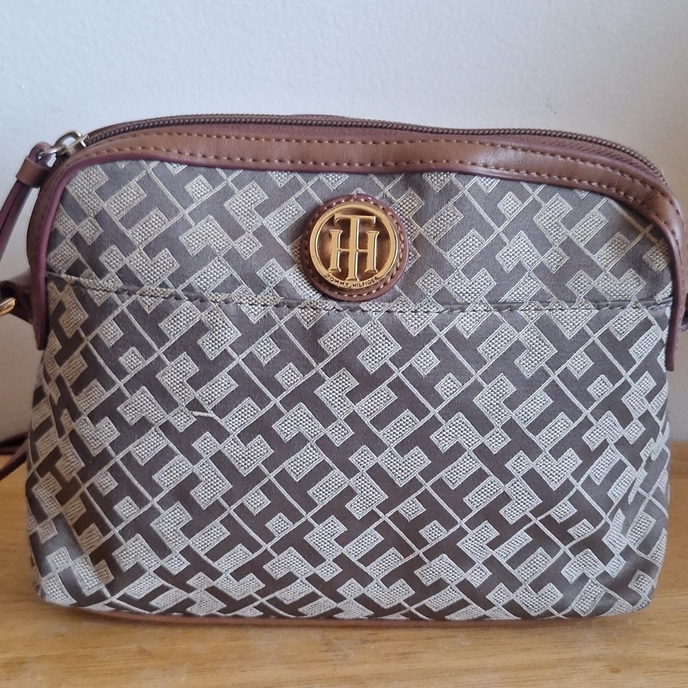 Tommy Hilfiger Crossbody Bag Monogram Jacquard Tan & Brown Purse - Picture 8 of 11